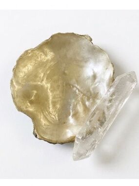 QUEEN Shell & Clear Quartz Jewelry Trinket Ring Tray gold organizer decor